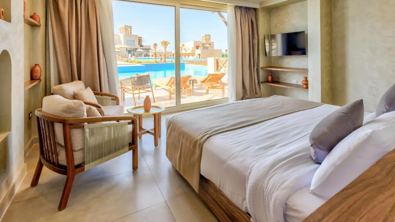 الفندق ترو بيتش ريزورت - مرسى علم